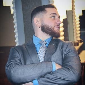 Meet your Posher, Christopher